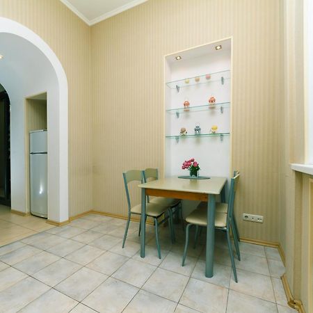 Apartment Baseina Khreschatyk Kijów Zewnętrze zdjęcie